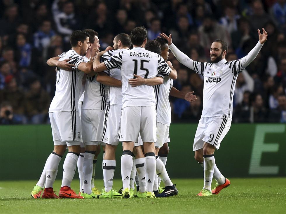 有点尴尬！莫兰特复出首秀20中7空砍21分10助攻（复出首战略显尴尬：莫兰特20投7中砍下21分10助仍难救主）