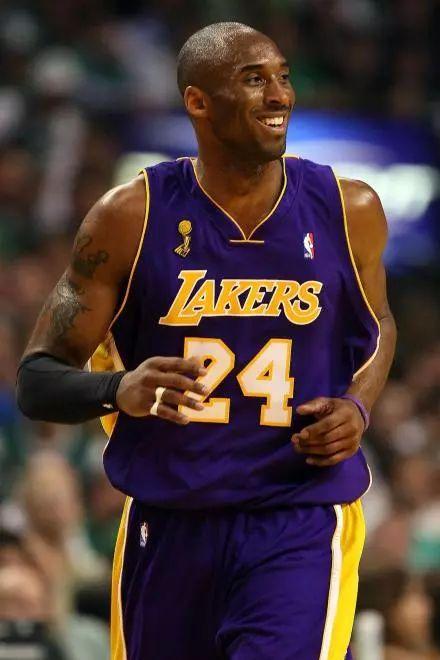 高开低走！公牛开季6胜1负&随后3胜12负跌出附加赛区（由盛转衰：公牛开局6胜1负，此后3胜12负跌出附加赛区）