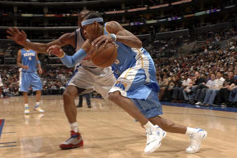 西媒：NFL给马德里带来8000万收入，皇马入账700万（西媒称：NFL赛事助力马德里创收8000万，皇马进账700万）