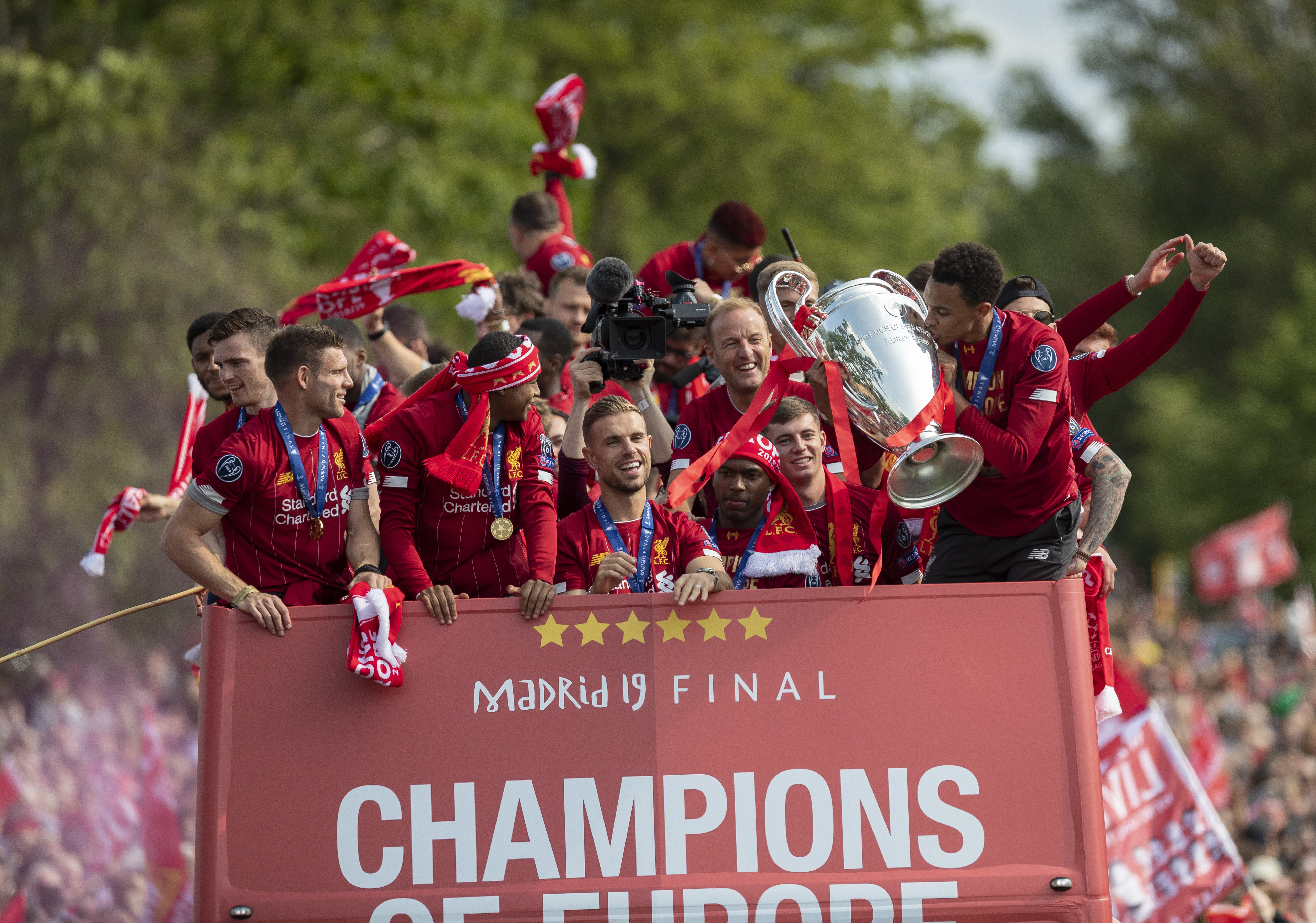 官方：英格兰将在3月国家队比赛日先后对阵乌拉圭和日本（英格兰三月国家队比赛日赛程官宣：先战乌拉圭，后迎日本）