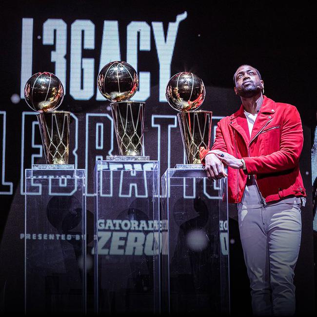 每体：拉波尔塔表示与梅西关系正常，这种关系实际上不存在（每体：拉波尔塔称与梅西关系正常，实则并不存在这样的关系）