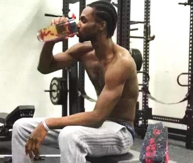 意媒：米兰派球探现场考察亨克18岁前腰卡雷察斯（意媒：米兰球探现场观战亨克18岁前腰卡雷察斯）