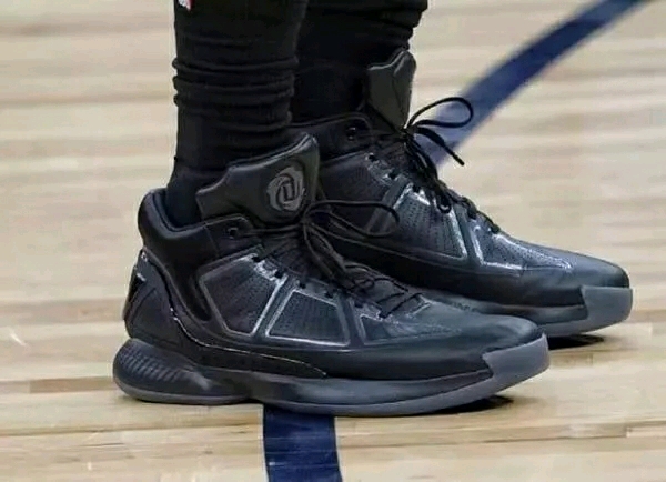 东体：阿苏埃最快16日返回上海，陈晋一最早19日归队（东体：阿苏埃最早16日回沪，陈晋一最快19日归队）