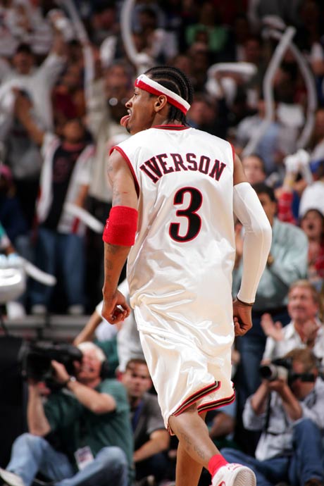 东体：申花有3名外援合同到期，与广岛一战是最后机遇（东体：申花三外援合同将到期，对阵广岛成最后机会）