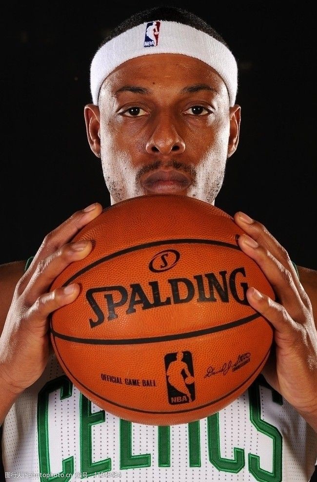 塞克斯顿因左大腿受伤，本场对阵尼克斯不会回归（塞克斯顿左大腿受伤，本场战尼克斯提前退场）