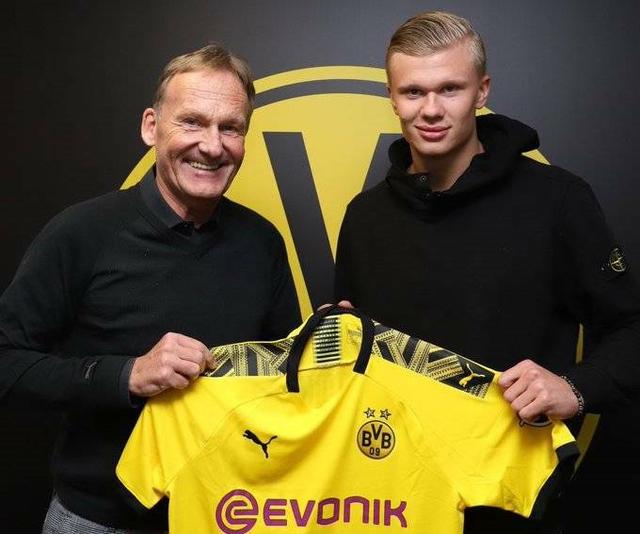 2025／26赛季英超：关键先生！帕尔默一复出就建功！切尔西2-0埃弗顿（英超2025／26：帕尔默复出即破门，切尔西2-0击退埃弗顿）