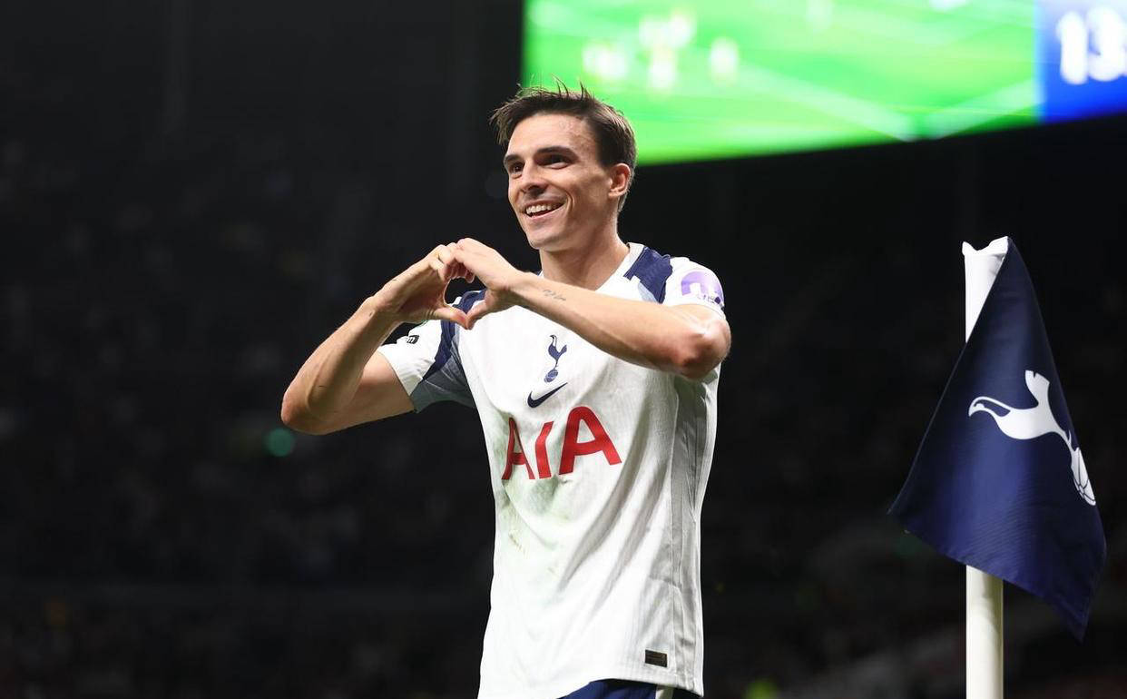 篮球火箭队内训练强度提升，新战术曝光（火箭队队内训练强度加码，最新战术曝光）