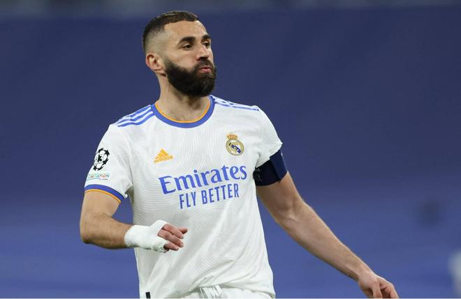 林庭谦半场16分苦苦支撑，天津三外援合计仅得7分（林庭谦半场砍下16分独撑全队，天津三外援合力仅拿7分）