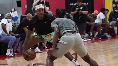 国米2-1凯拉特全队评分：邓弗里斯、弗拉泰西5分最低（国米2-1凯拉特，全队评分出炉：邓弗里斯与弗拉泰西以5分垫底）