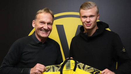 萨内蒂谈何塞普车祸事件：意外总是难免的，我们都会支持他（萨内蒂谈何塞普车祸：意外在所难免，大家都会支持他）