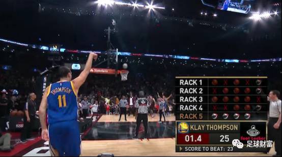 从前的对手再度相遇，博格巴与萨内欧冠相遇赛后寒暄（旧敌重逢：博格巴与萨内欧冠赛后握手致意）