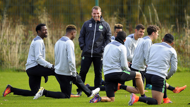 掘金约基奇豪取三双助球队连胜（约基奇砍三双率掘金继续连胜）