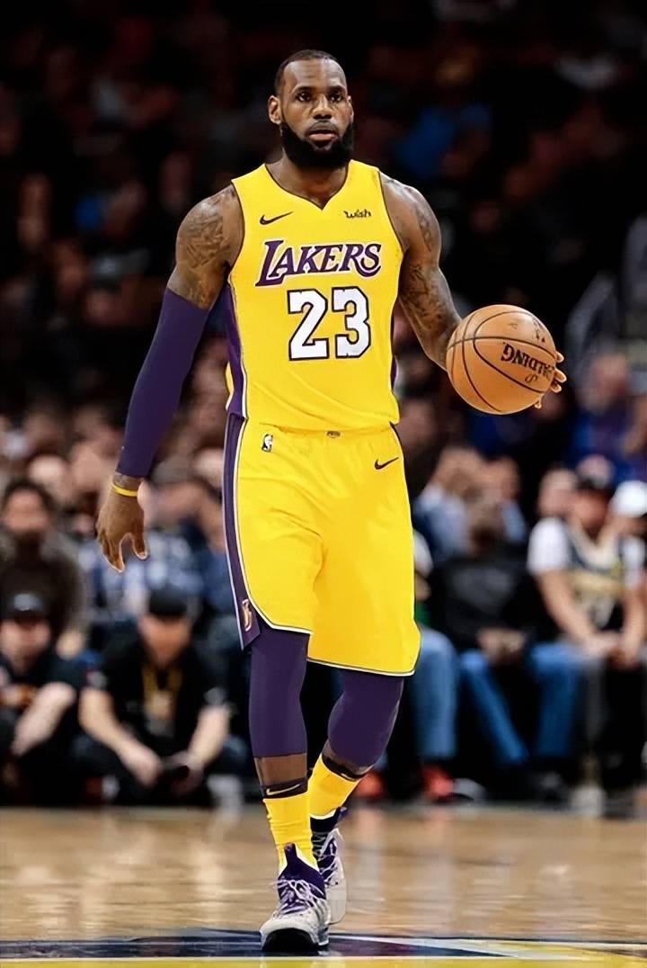 美因茨vs圣保利：李在城、阿米里首发，杰克逊-欧文、季维加瓦出战（美因茨战圣保利：李在城、阿米里先发，杰克逊-欧文、季维加瓦登场）